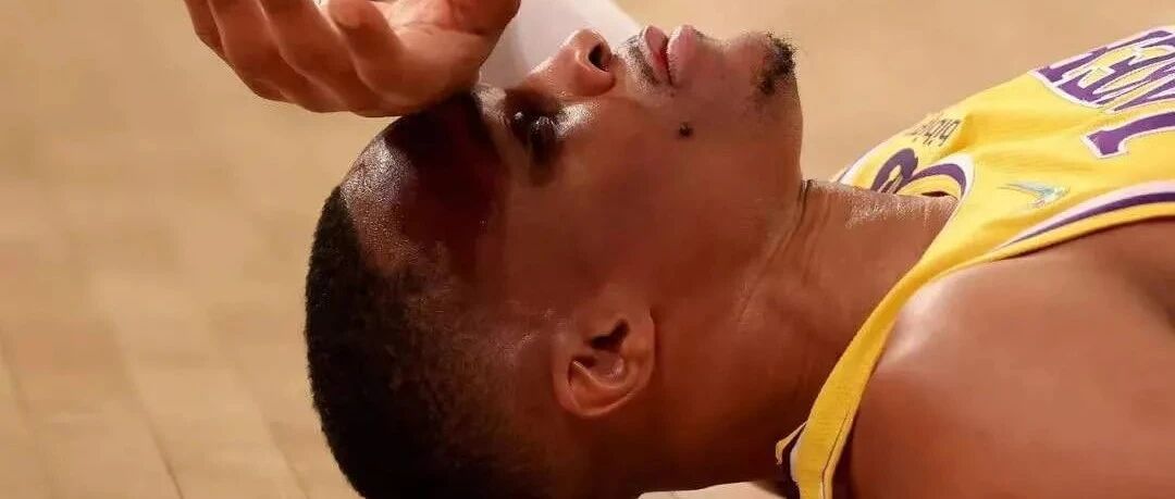 32+24+24+25！湖人没打过这么富裕的仗！威少终于反击了……