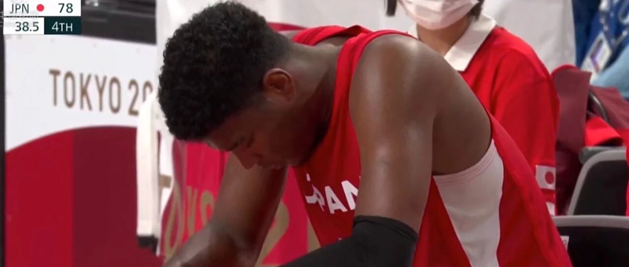 刚刚！日本35分惨败！东契奇2场48+25！八村被打到自闭……