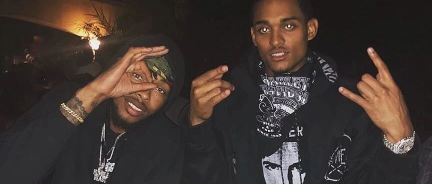 输球后，他直接取关球队！朝着教练摔东西！老板抢着给他5年1.7亿美元