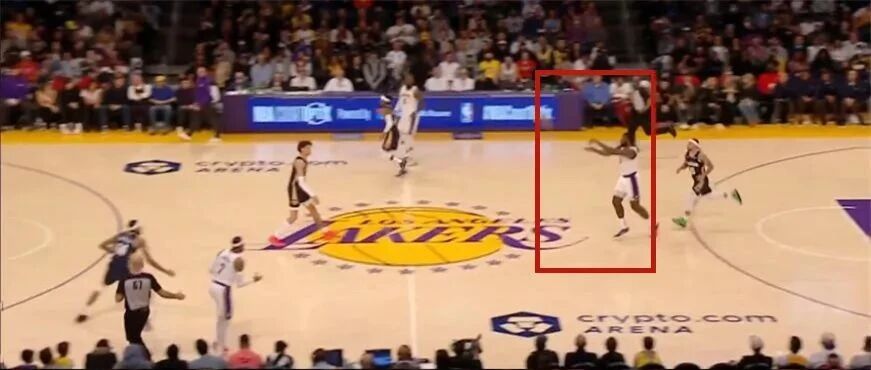 突然被裁！再见了，湖人！又一位全明星离队！沃格尔拿他开刀……