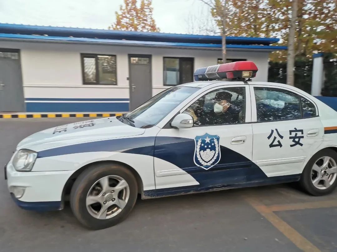 北京警车 公安图片