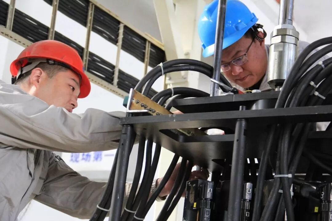 18轴拧紧设备改造