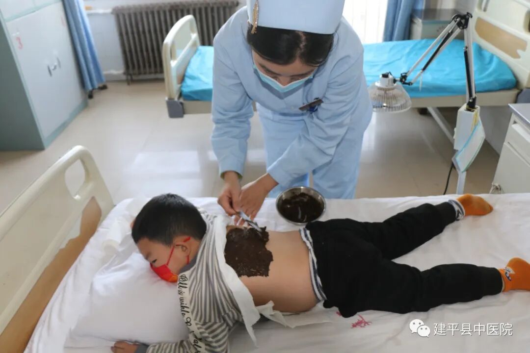 治疗神灯怎么开【送福利】主治小儿肺炎、支气管炎   中医院儿科中医特色疗法之三——敷胸散联合神灯照射_https://www.jmylbn.com_新闻资讯_第4张