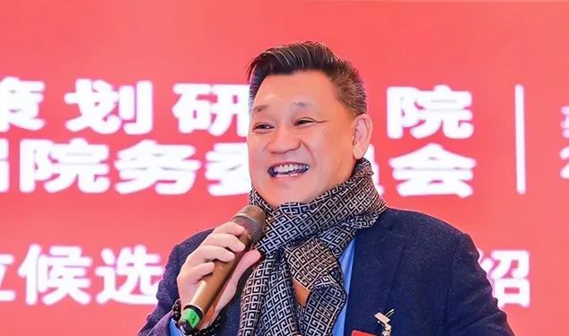 智慧点亮时代,致敬中国新一代策划人!