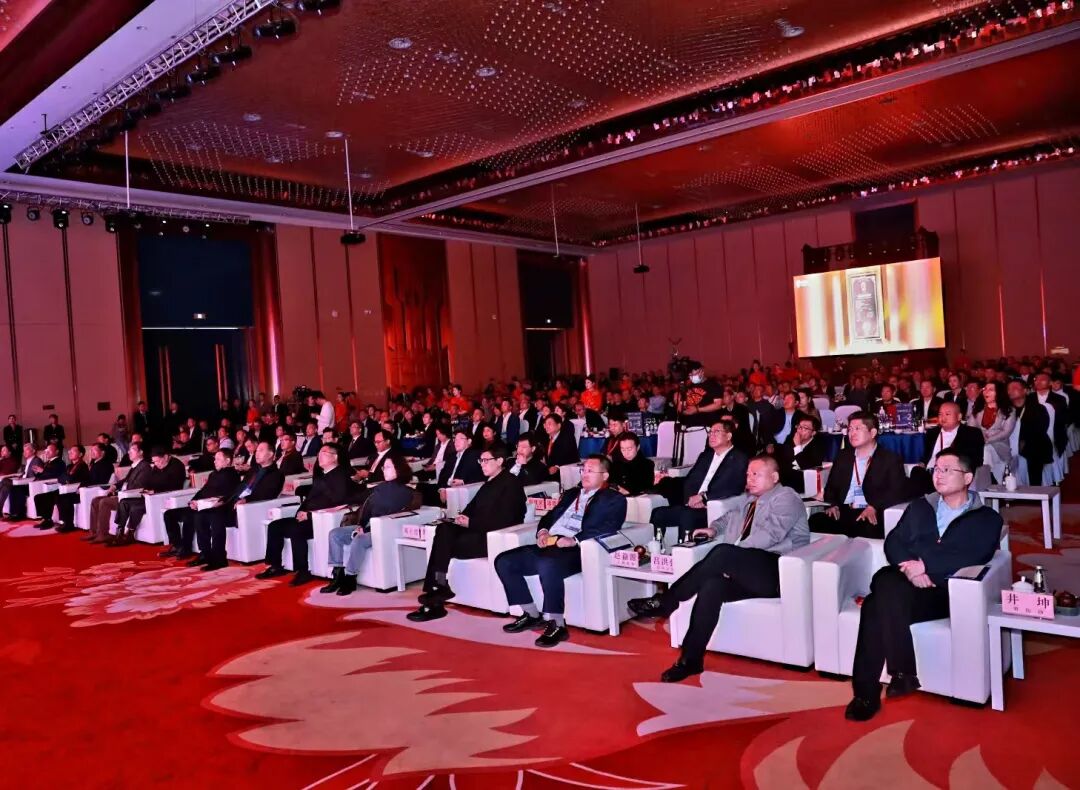 祝贺江苏东方地产研究院与知名房企恒信集团成功举行战略合作签约仪式！