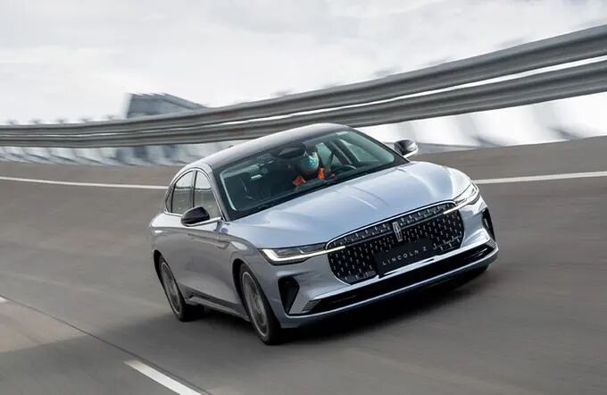 汽车大观｜林肯Z：实力撑得起野心吗？的图3