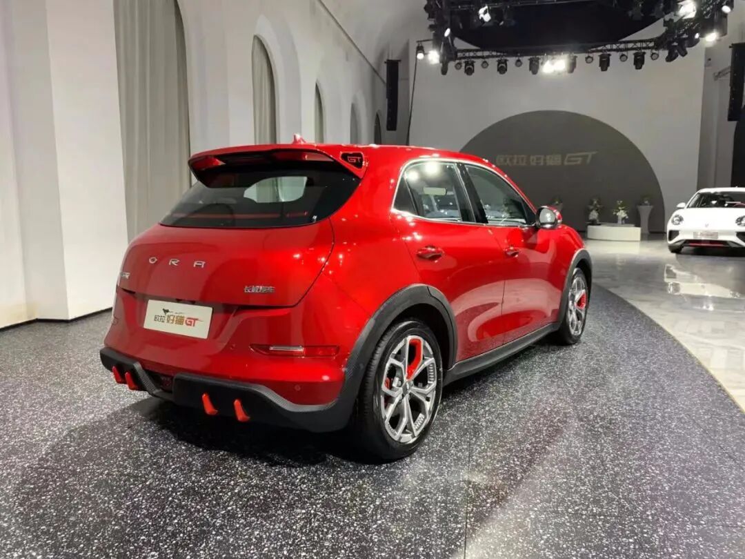 汽車大觀｜歐拉好貓GT版：復古主義下的酷颯力量的圖10