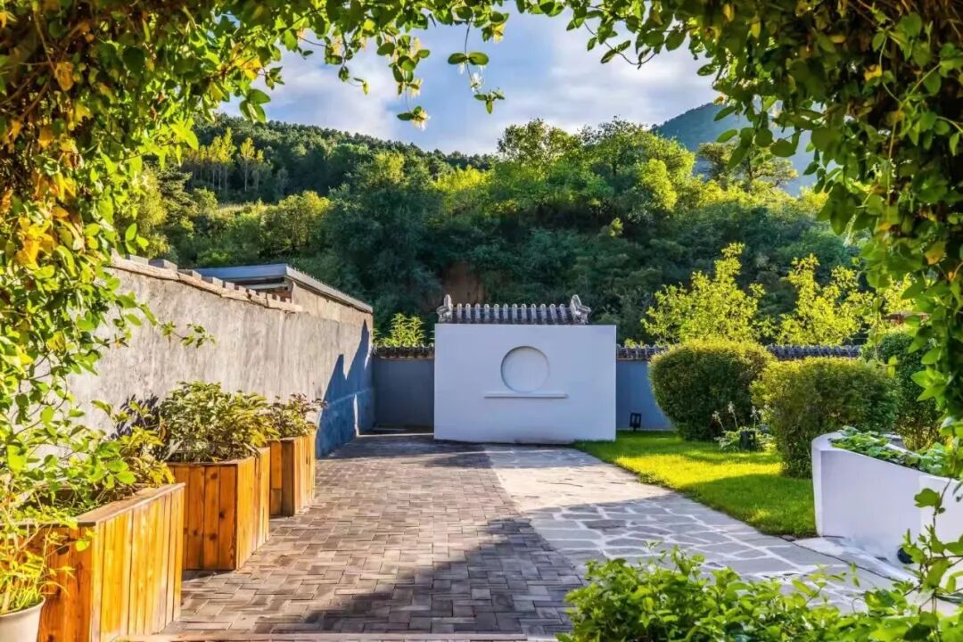 住民宿感受乡野生活美学叁时壹宿栖居山野追寻小院情结