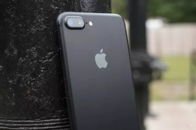 大事件|化了妆iPad X就不能弹出么?苹果公司澄清,结果惊讶!共享资源男友来了,“触感真好”......(图14) 大事件|化了妆iPad X就不能弹出么?苹果公司澄清,结果惊讶!共享资源男友来了,“触感真好”......(图14)