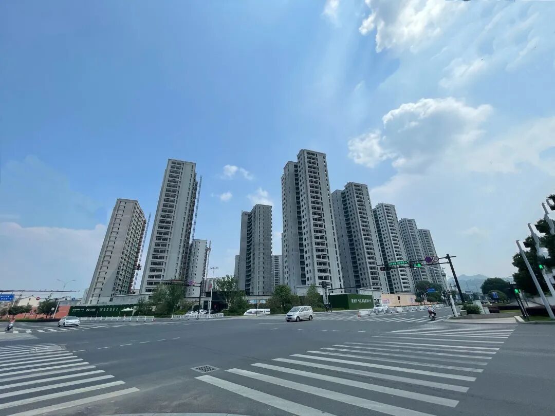 秋韵鉴美好家境绽新颜锦洲府9月家书缓缓到来