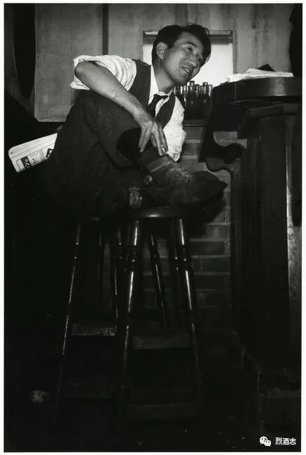 太宰治最爱的酒吧今年已经90岁了 每一杯都是消逝的味道 烈酒志 微信公众号文章阅读 Wemp