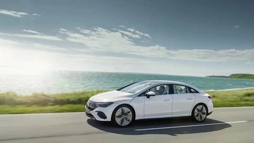 智能电力汽车：未来出行的新选择_智能电力行业_电力新能源汽车介绍