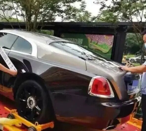 贷款买劳斯莱斯，15万月供还不起！“神秘人”160万收车为何被拘留？