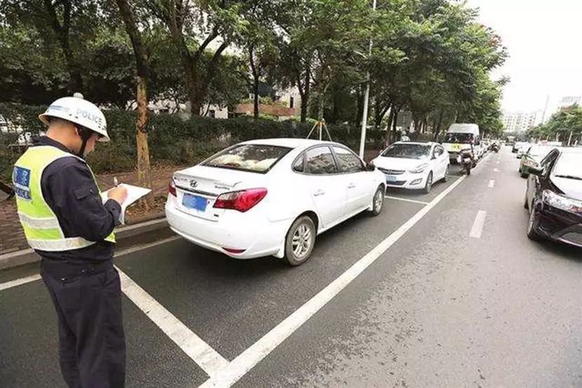 連交警同行都看不下去了！在停車場車頭朝向反了都要貼罰單？ 汽車 第10張