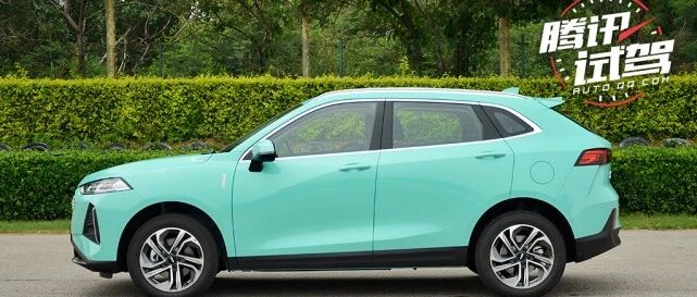 自主智能混动SUV，轴距完胜CR-V，搭14.6英寸触屏，省油是王道