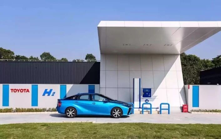 早报｜广东为支持新能源车祭出大招；开玛莎撞死人被重罚；进口奔驰大G也被召回