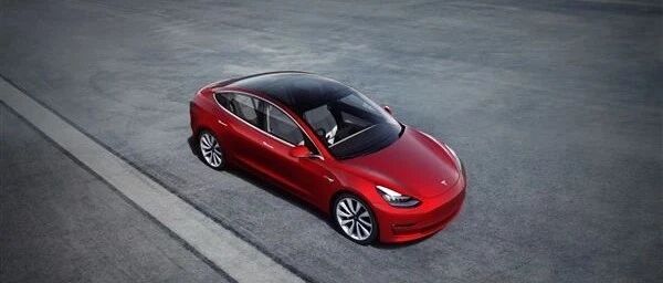 刚降价又搞事情，国产车主再当jiucani？特斯拉宣布这项新政策，车主怒了！