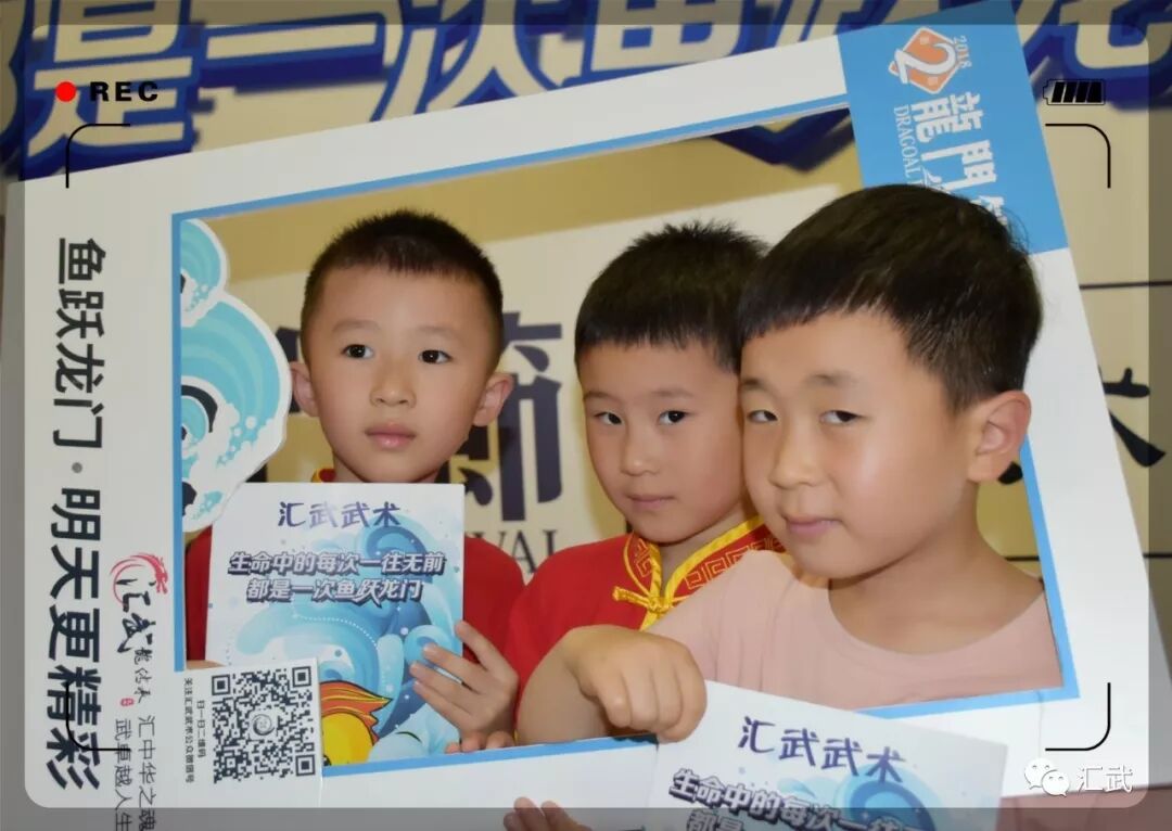 宝宝，你就是夜空中那最亮的星~