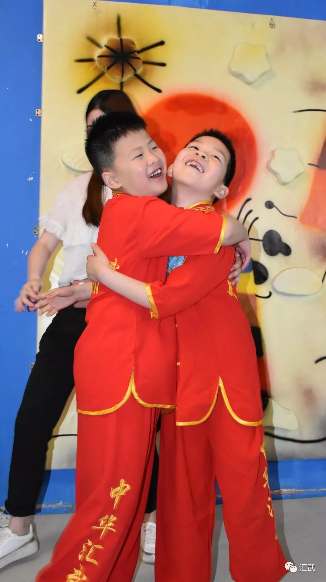 宝宝，你就是夜空中那最亮的星~