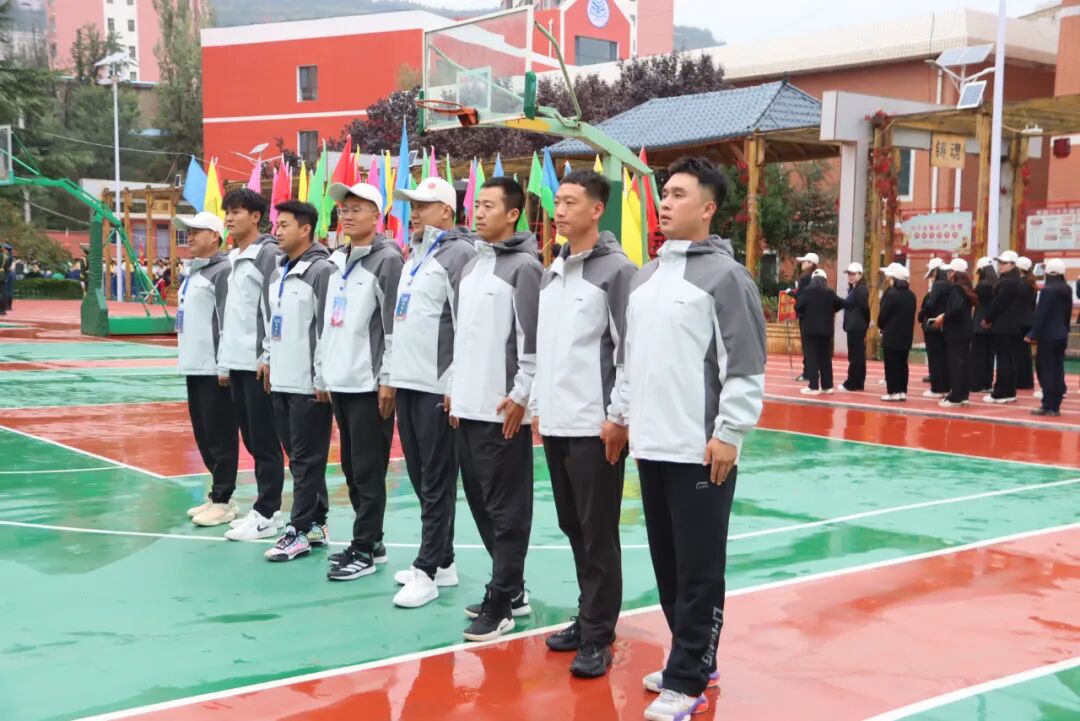 以青春之名向祖国生日献礼！兰州成功学校第25届田径运动会开幕