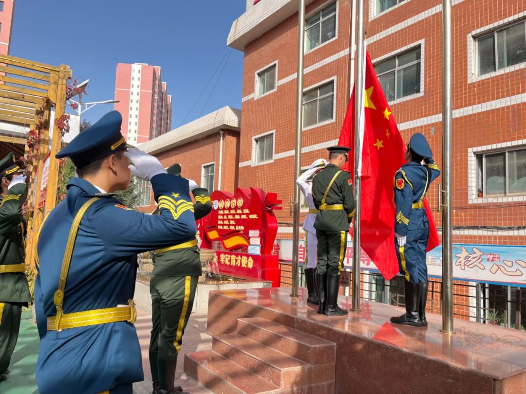 成功再启航！兰州成功学校举行2025-2026学年开学典礼暨教师节庆祝大会