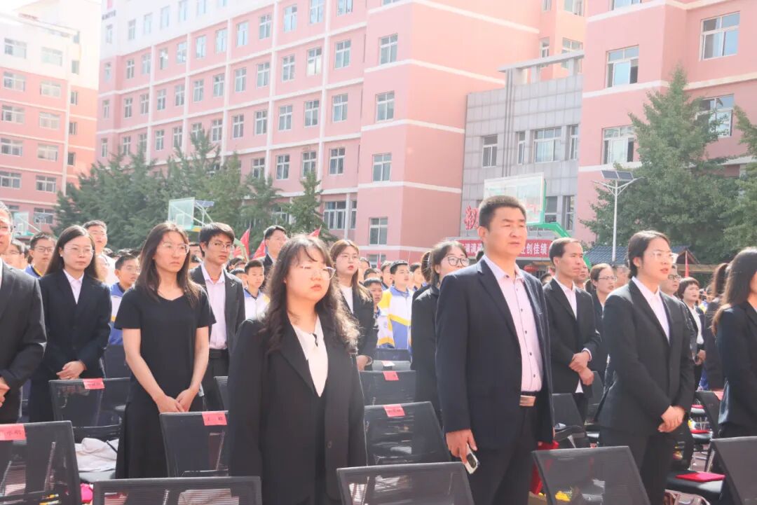 成功再启航！兰州成功学校举行2025-2026学年开学典礼暨教师节庆祝大会