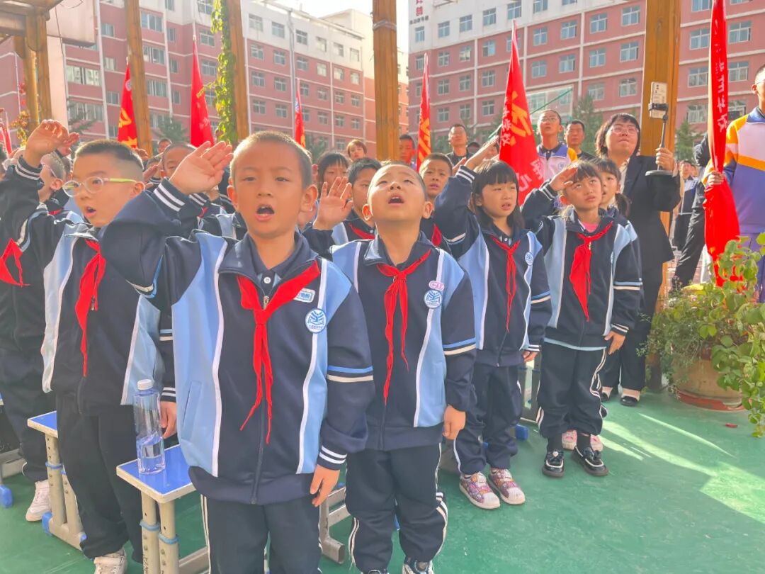成功再启航！兰州成功学校举行2025-2026学年开学典礼暨教师节庆祝大会