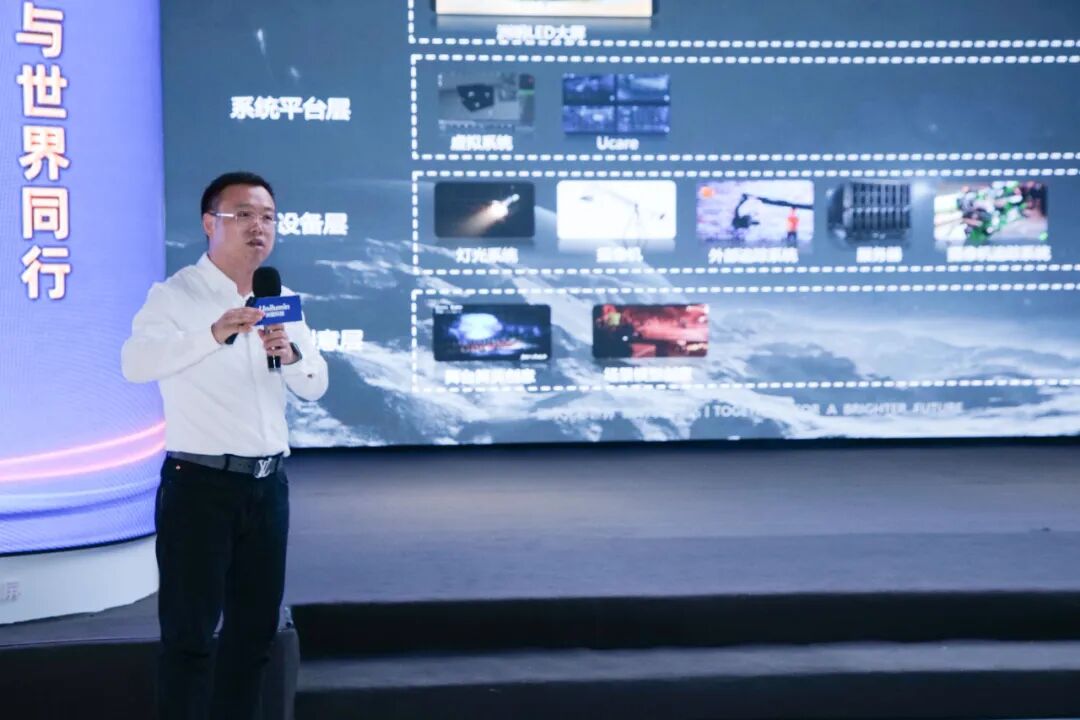 深圳市「高质量发展调研行」专家及媒体一行莅临洲明科技考察调研