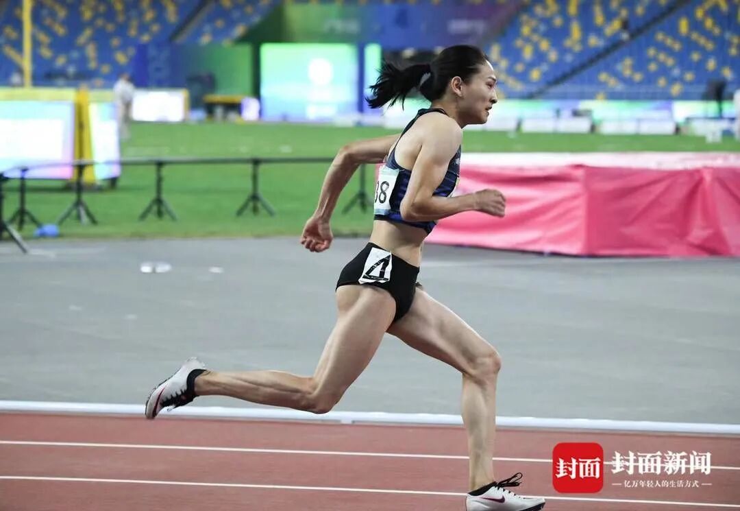 遵义女飞人杨会珍勇夺全运会女子400米金牌