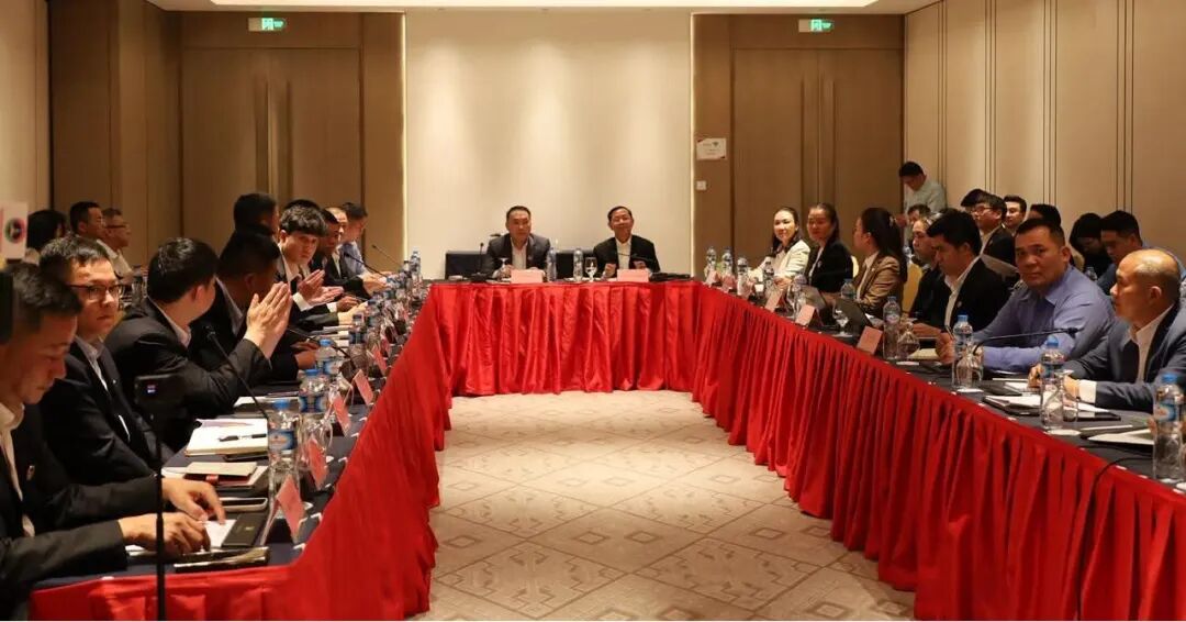 可能是包含下列内容的图片：文字