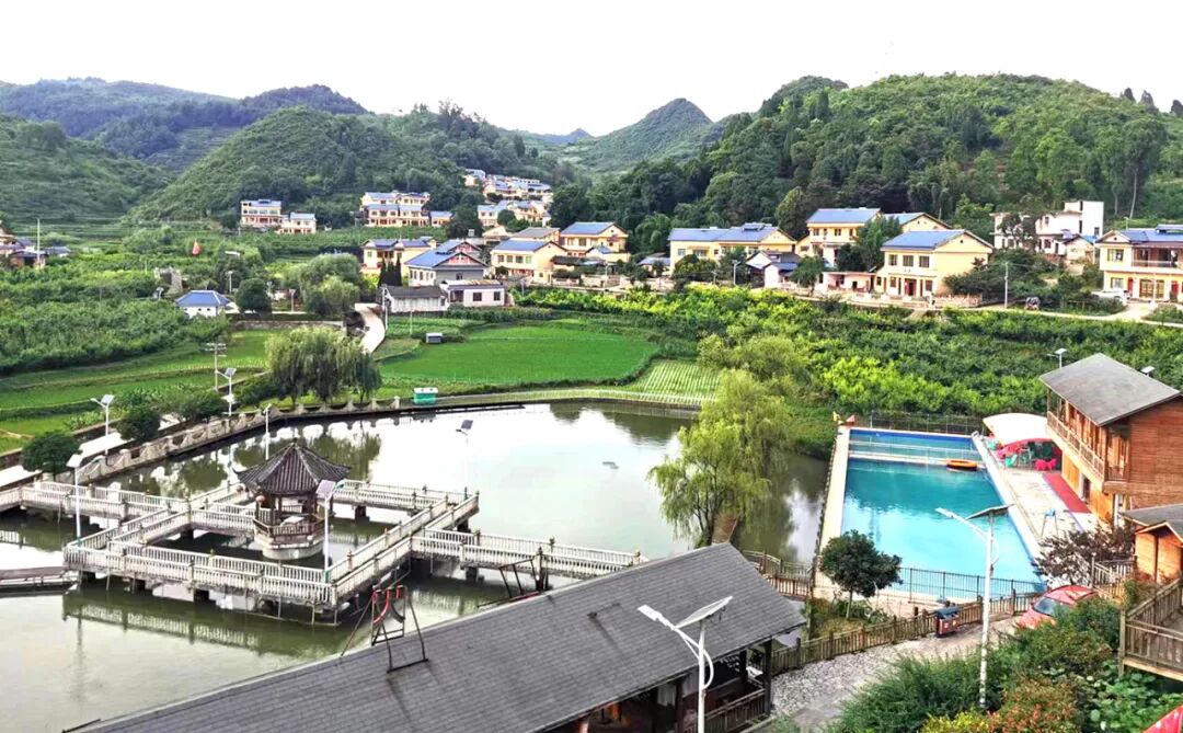 老支书的"几把刷子"——记播州区茅栗镇金山村原支部书记周玉忠