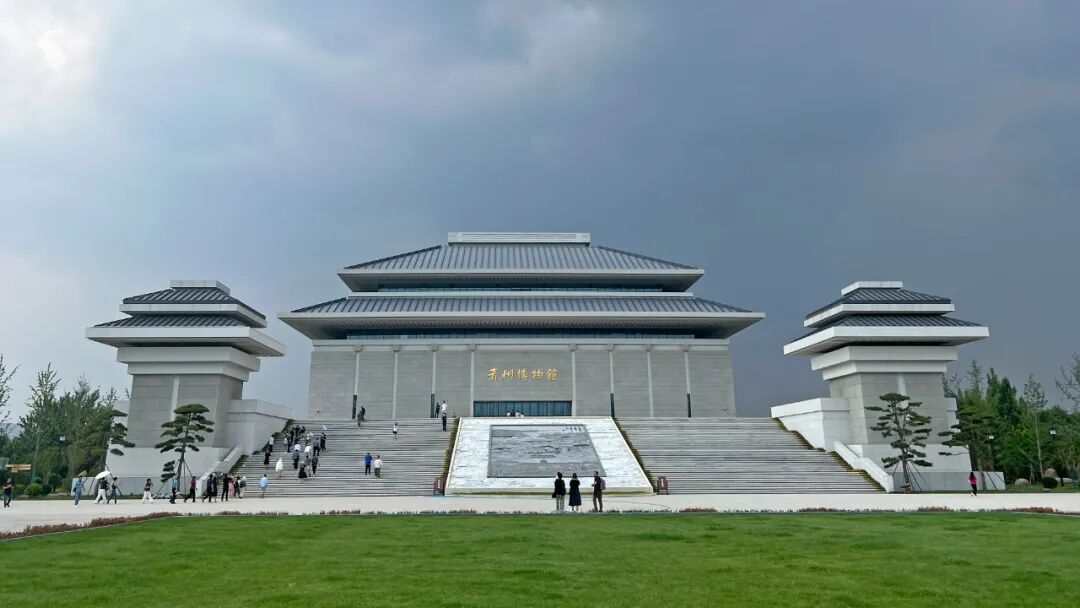 在青州,座博女生啊～你tm别05了在线观看熱浪並沒有阻擋住遊客的此