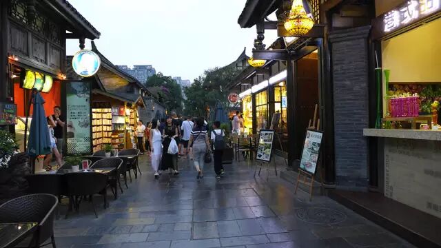 王府井百货: wfj-wifi01,wfj-wifi02  群光广场: chicony 仁和春天