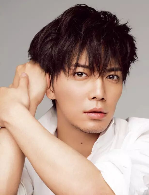 成宮寬貴被逼退出演藝圈 狗仔贏了 但我們不開心 外灘畫報 微文庫