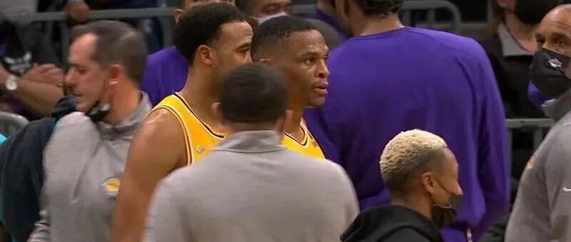 wocccc！半场30分！威少绝杀………失败！