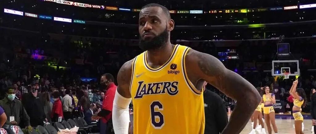 今日两场重心NBA推荐灰熊vs湖人，马刺vs掘金