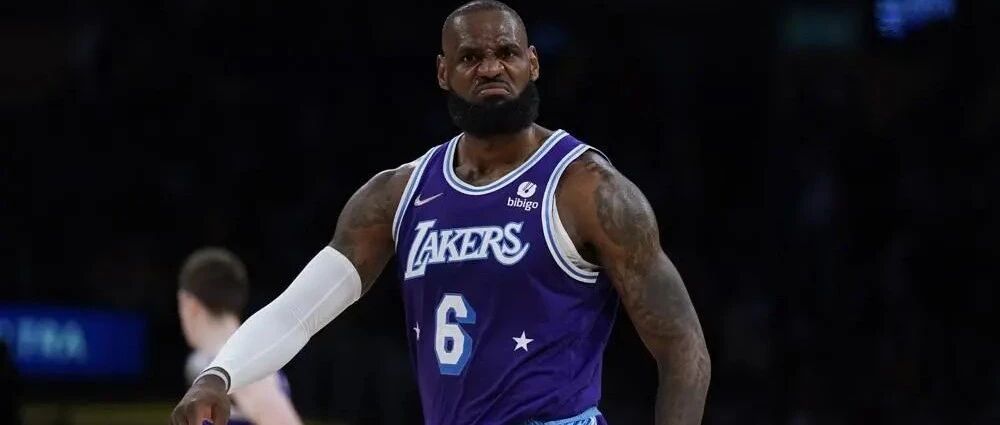 50分！老詹再创历史！他直言威少毁了自己...