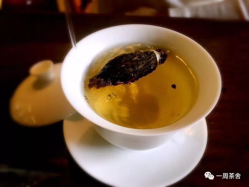 都说"宽衣解带泡佳人" ,那么我们如何泡宁红龙须茶?