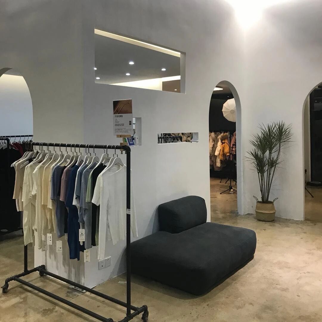 不露脸老板娘上海店