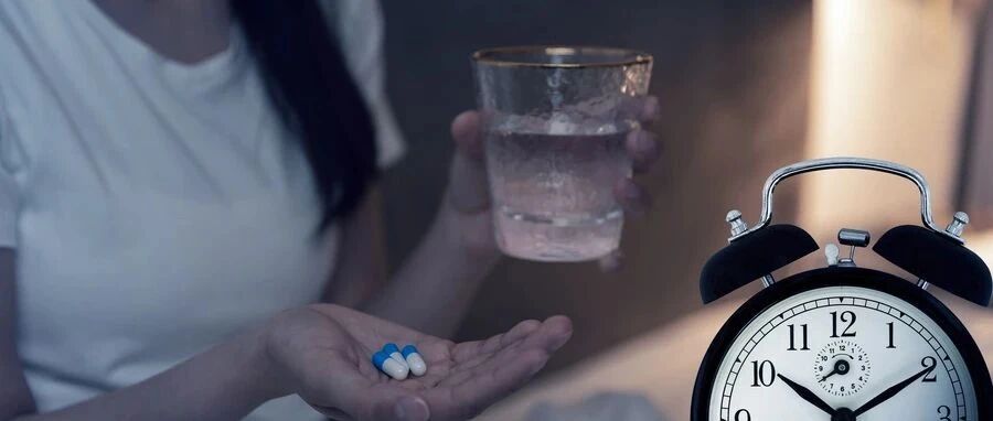 精神分裂女子出轨并以死相逼不愿离婚，丈夫无奈选择这样做