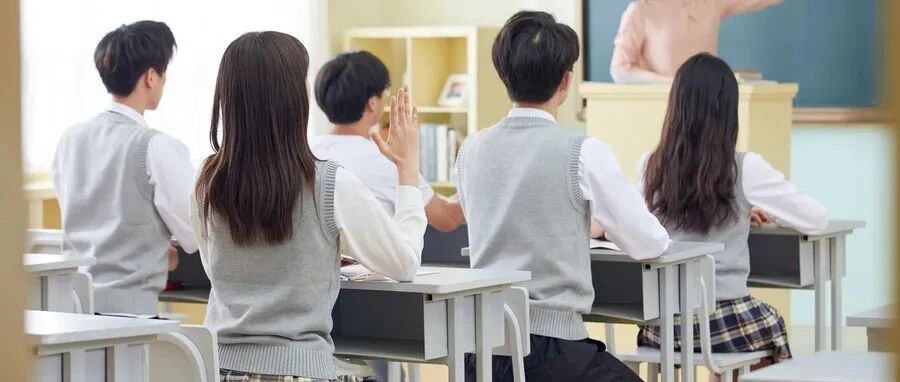 “家事”变“国事”，《家庭教育促进法》实施可能带来的实质变化