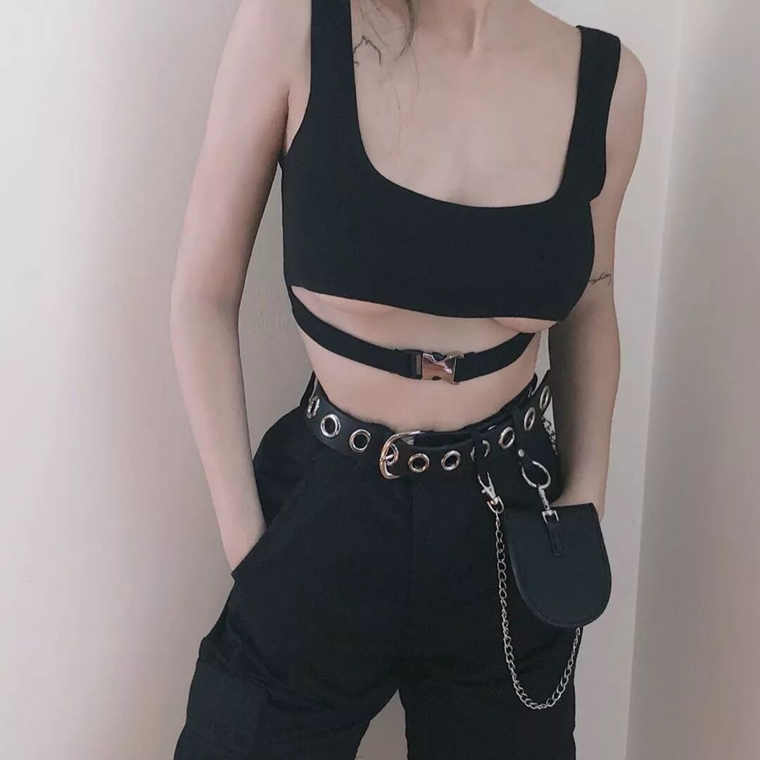 【美女】00后双胞胎姐妹身材太惹火，收割千万直男！网友：真心扛不住...（组图） - 7
