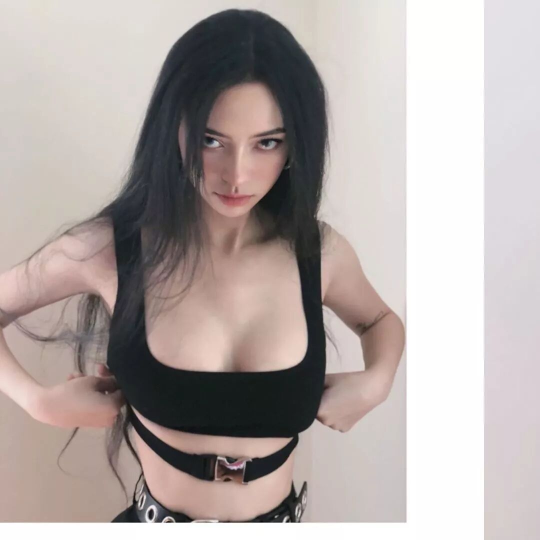 【美女】00后双胞胎姐妹身材太惹火，收割千万直男！网友：真心扛不住...（组图） - 6