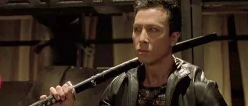 刀锋战士，智能时代的守护者