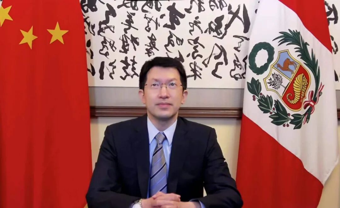 梁宇大使在讲座中全面介绍了中国特色大国外交.