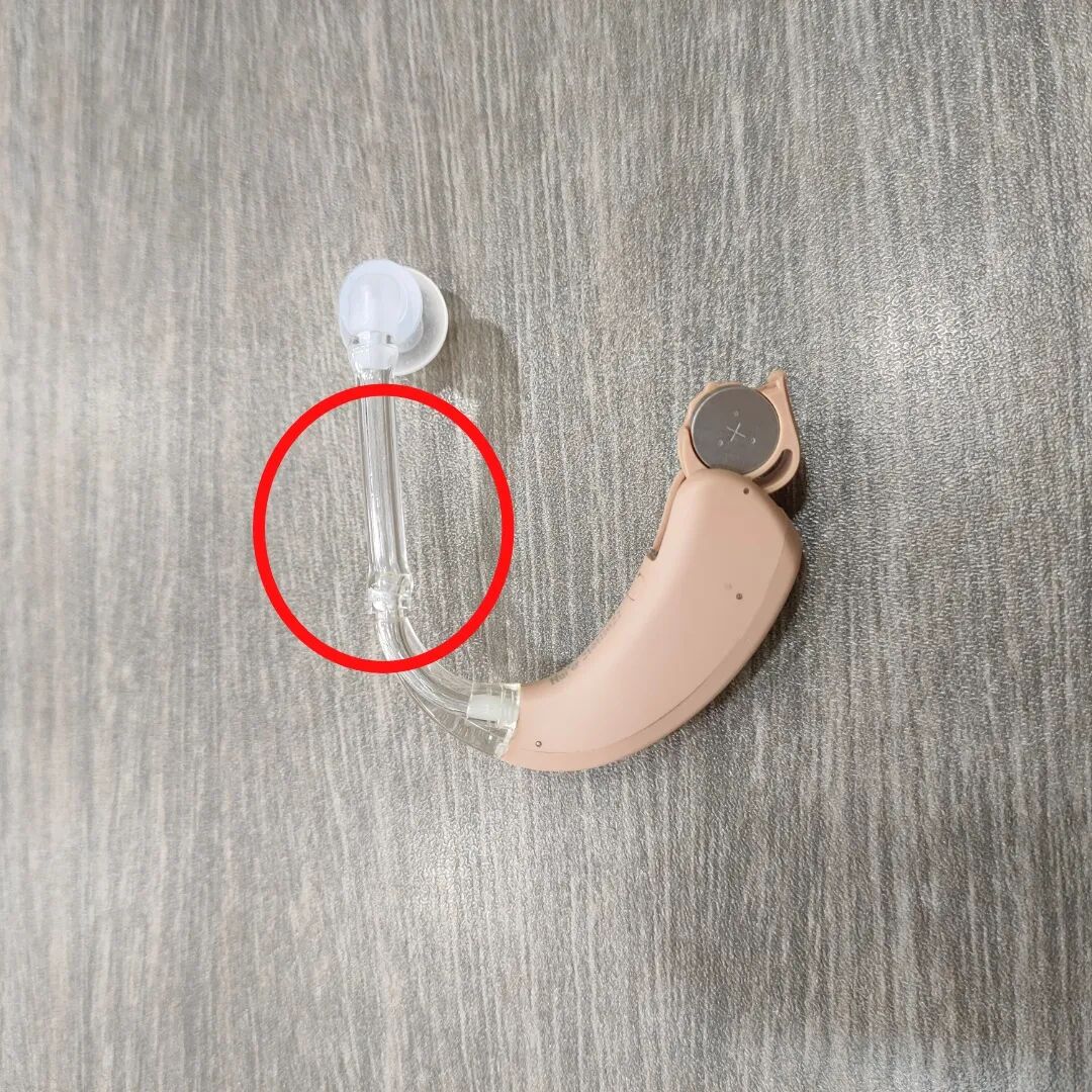 冬季耳背机及定制式助听器的保养注事项