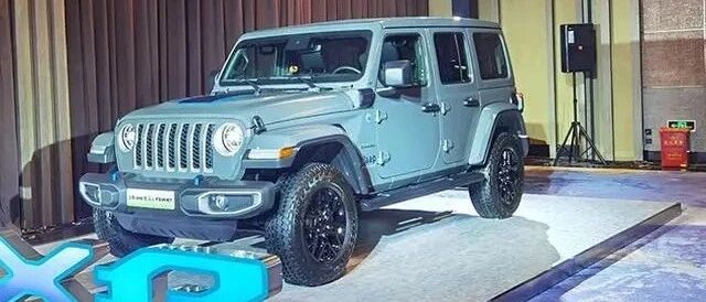 当牧马人也“触电”，外观和数据上看它还是那个“越野硬汉”