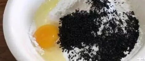 一搅一煎就做成补钙糯米早餐煎饼｜营养好吃