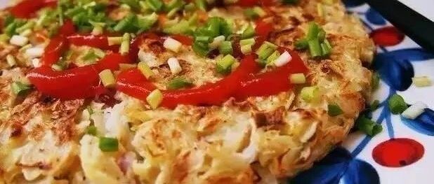 早餐食谱大全教你做不用揉面的蔬菜煎饼做法，十分钟轻松搞定～