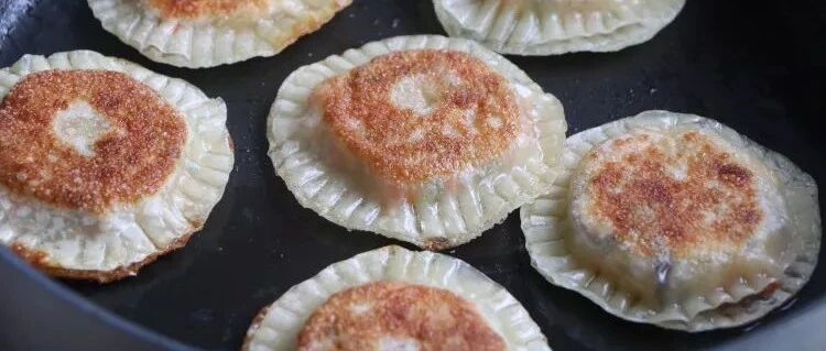 外脆里嫩的早餐饼做法｜比包饺子简单又美味